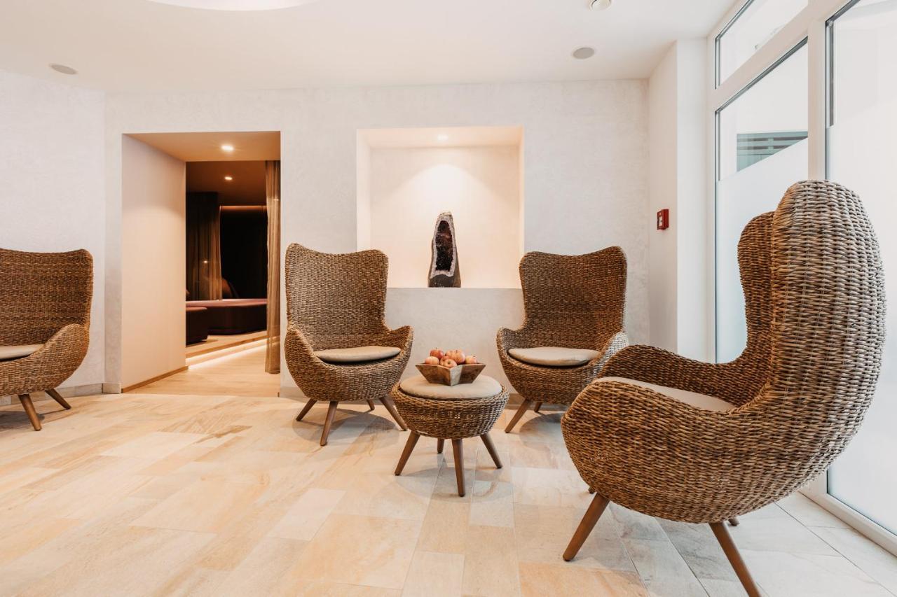 Aparthotel Rubinius 바그라인 외부 사진